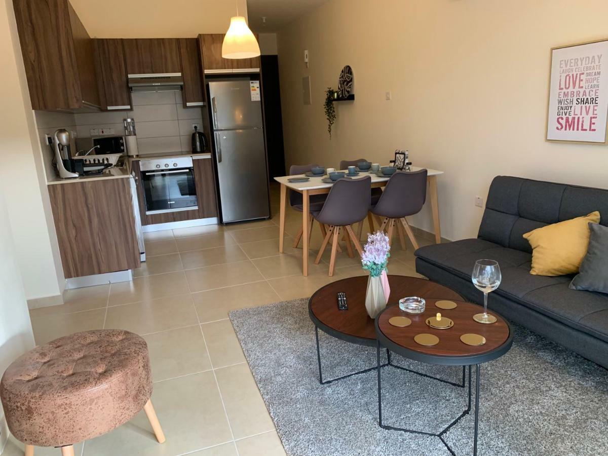 Mythical Sands New Luxury Apartment Paralimni Exteriör bild