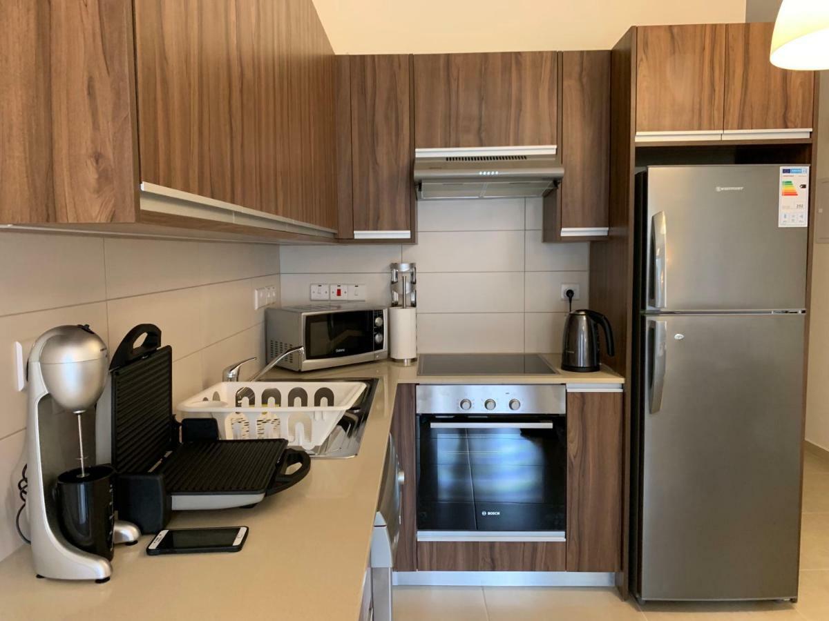 Mythical Sands New Luxury Apartment Paralimni Exteriör bild